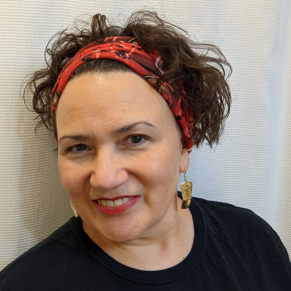 🇨🇦 Meet your Posher, Geraldine. - Picture 1 of 2